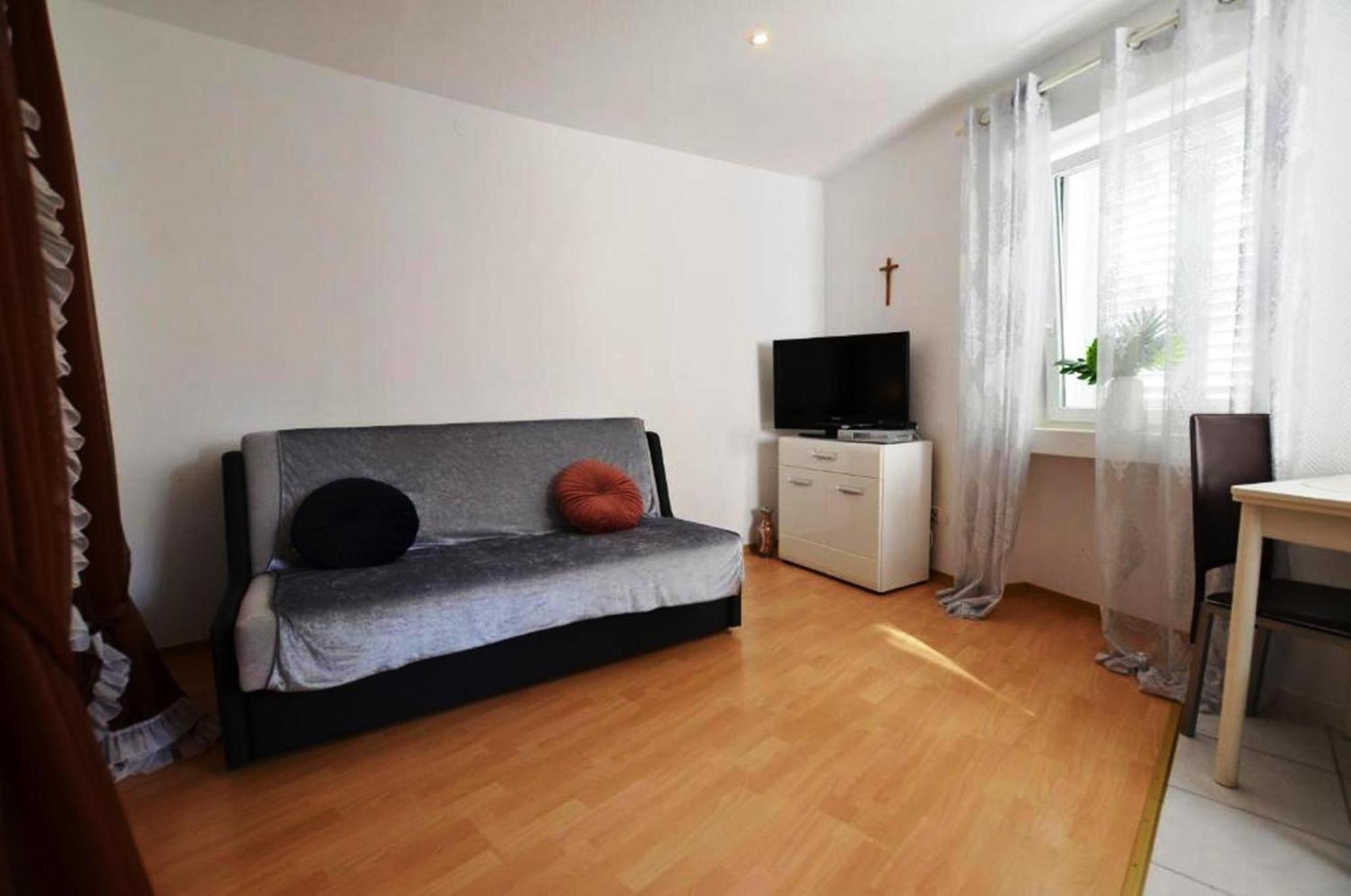 Excelsior Apartment